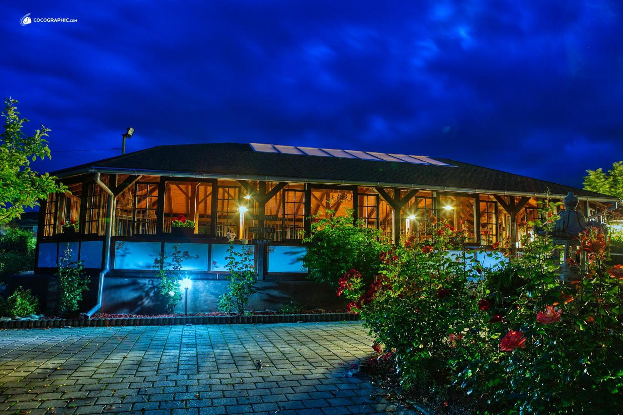 Pensiunea Apfelhaus ชิสนาดิวารา ภายนอก รูปภาพ